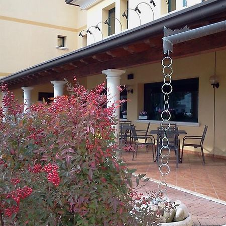 Azzano Decimo Albergo Al Portico מראה חיצוני תמונה