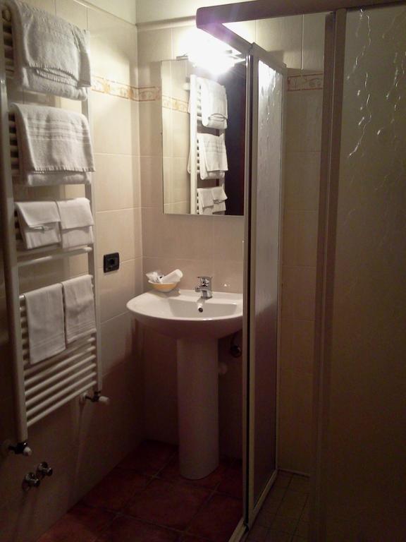 Azzano Decimo Albergo Al Portico חדר תמונה