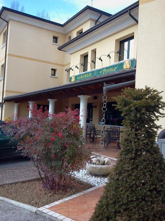 Azzano Decimo Albergo Al Portico מראה חיצוני תמונה