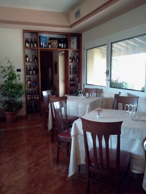 Azzano Decimo Albergo Al Portico מראה חיצוני תמונה